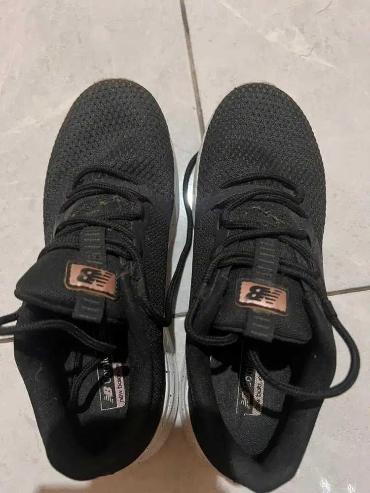 Prelove sepatu new balance