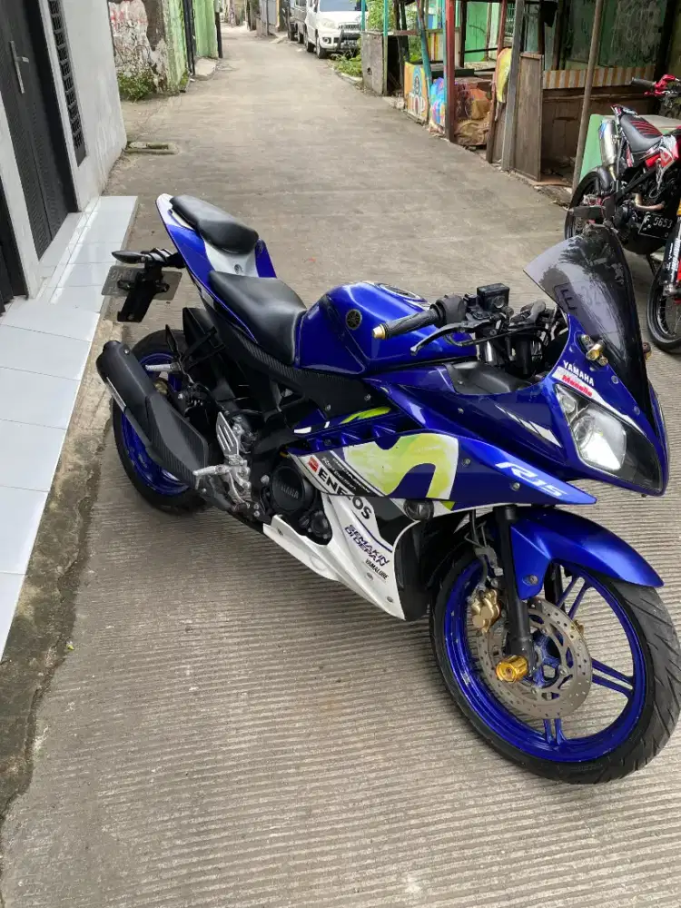 YAMAHA YZF R15 V2 2017