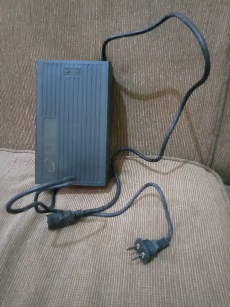 Charger molis 48 volt 60ah second normal