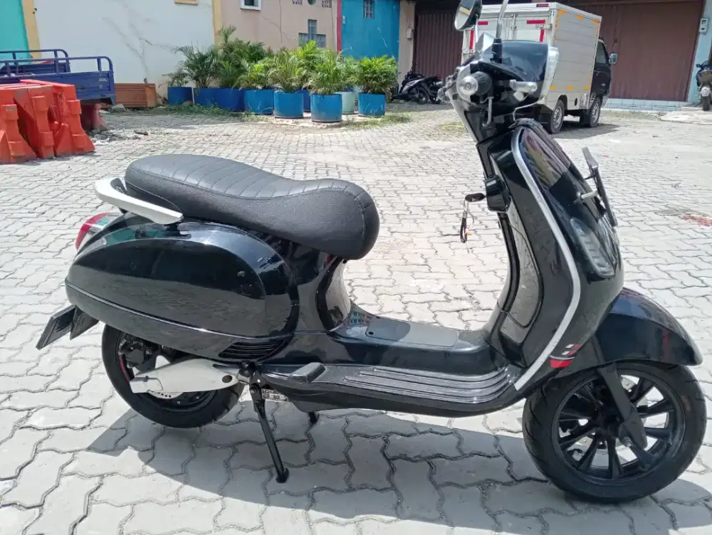 Dijual Motor Listrik Smoot Zuzu Tahun 2023
