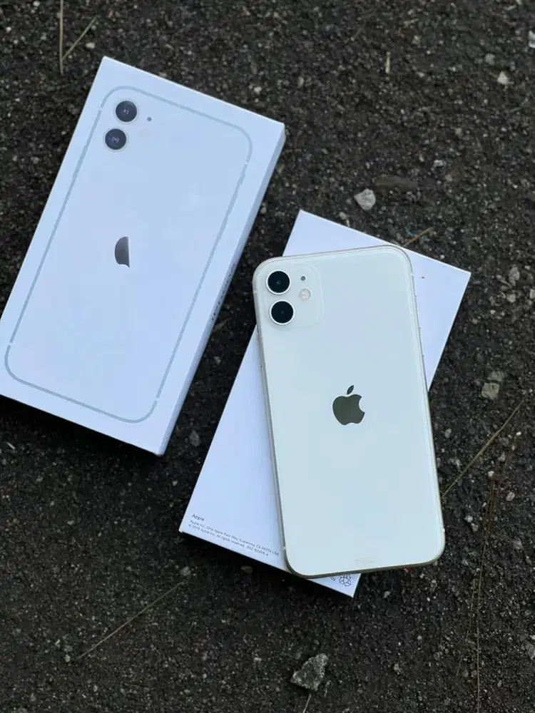 iPhone 11 64 GB iBox