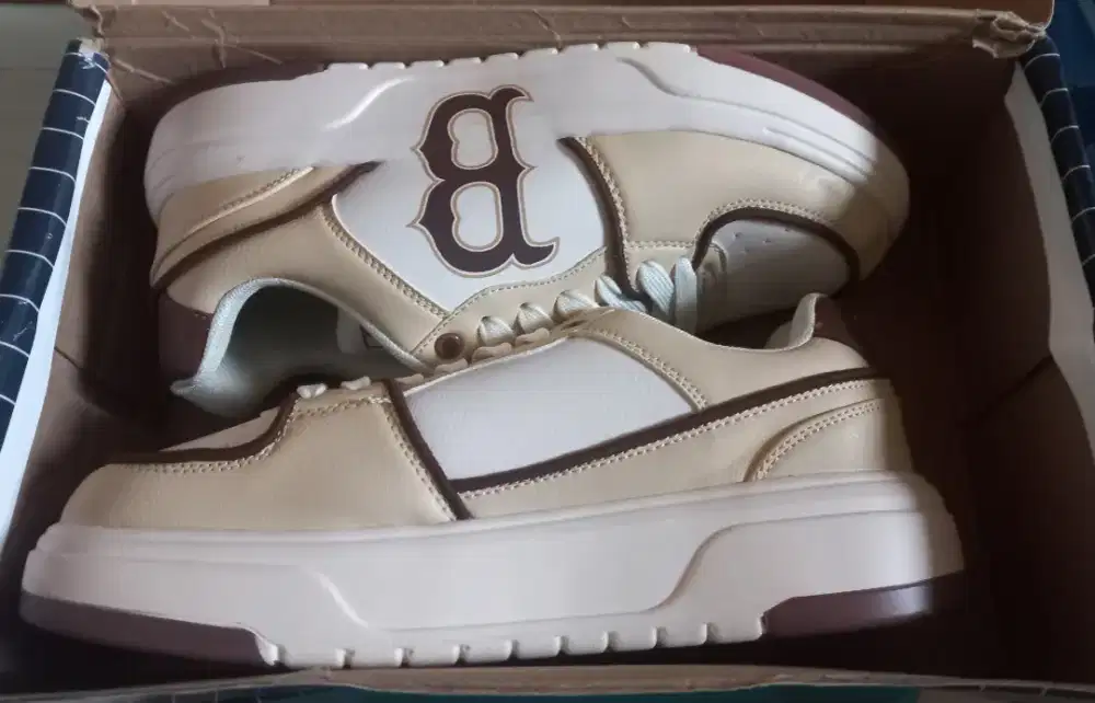 SEPATU MLB KONDISI BARU + DUS