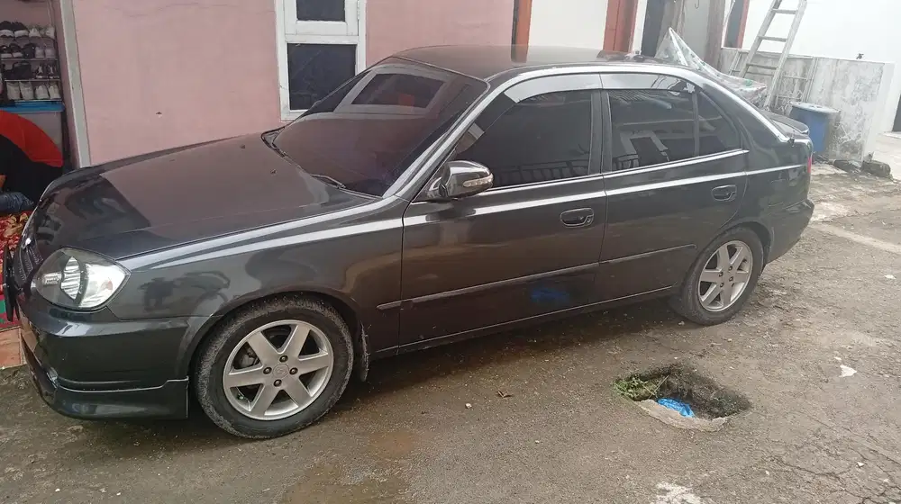 Hyundai Avega 2012 Bensin