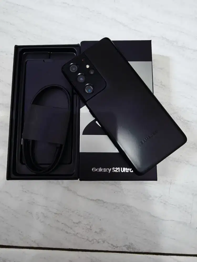samsung s21 ultra, ram 12/256Gb, fullset ori sein. Like new!