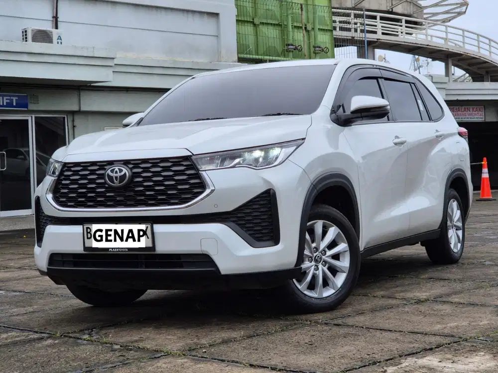 (Odo 30rban) Joss Innova Zenix V 2.0 AT 2022 Tgn1 Bisa DP Ringan