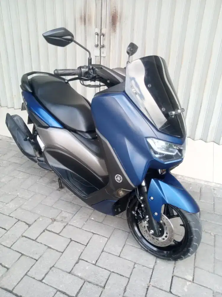 Yamaha N max 2022 biru dob