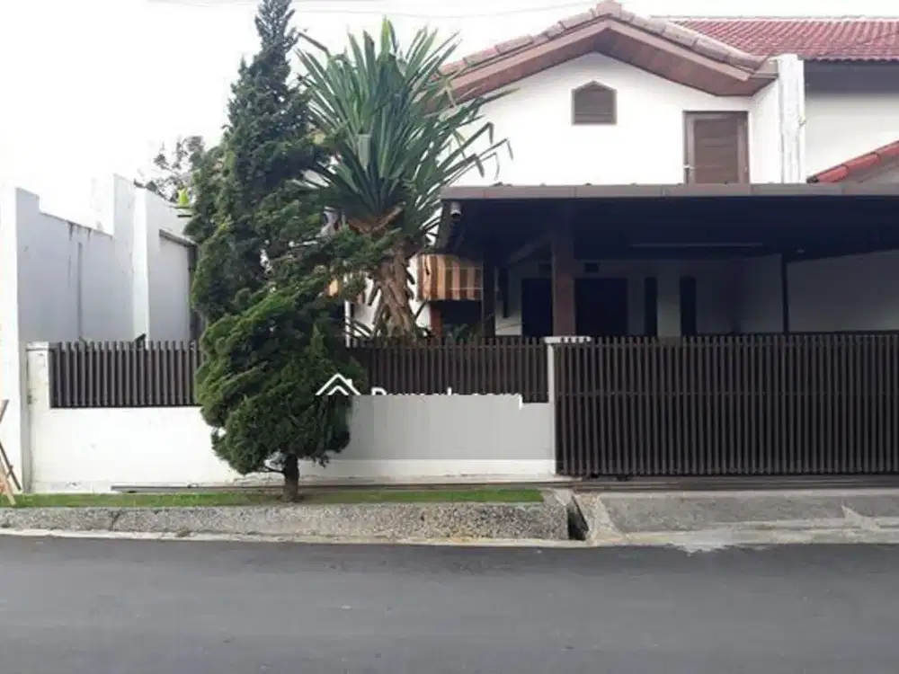 Rumah 2 Lantai Antapani 1,6M Nego - Luas 180m Listrik 5500W