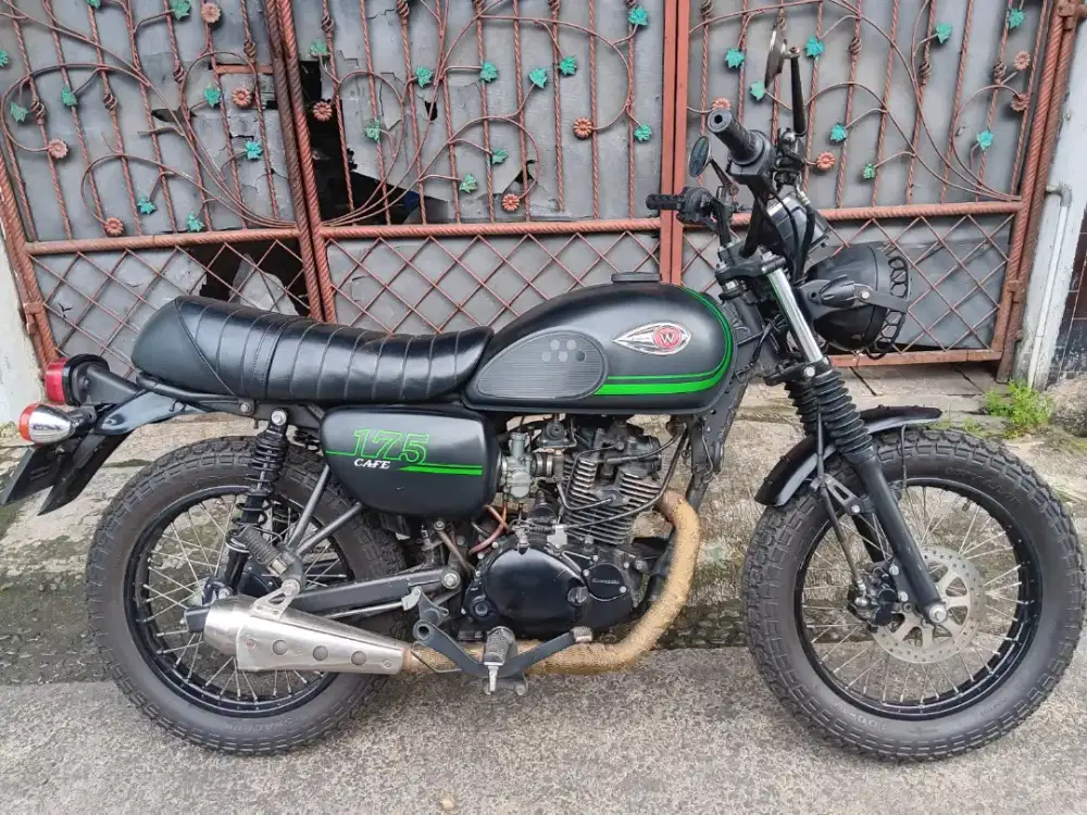 Dijual cepat motor W175 Cafe rawatan Gress