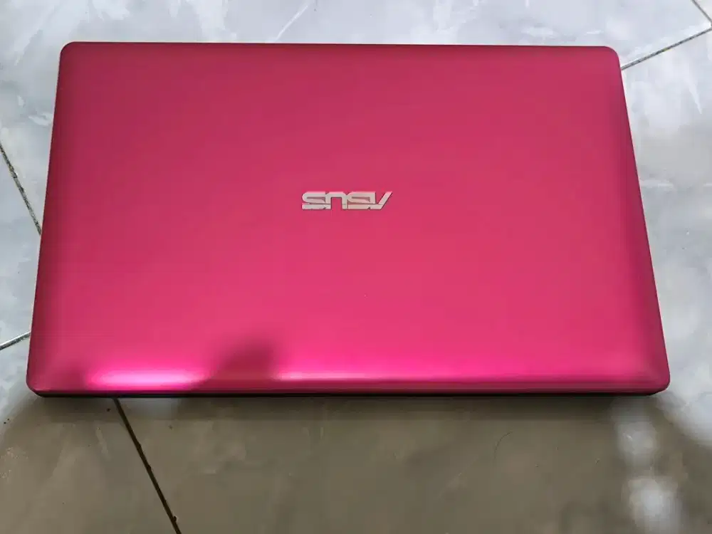 Notebook Asus X200 2/128 normal siap pakai