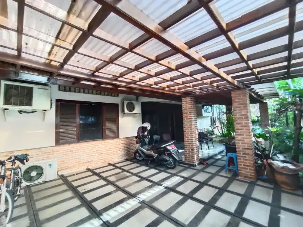 Rumah dijual Murah di Perumahan Lebak Lestari  area Lebak Bulus Cilandak Jakarta Selatan