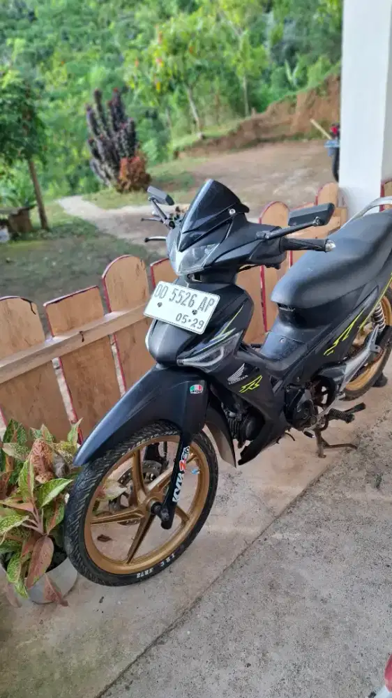 Honda SupraX 125 tahun 2009.