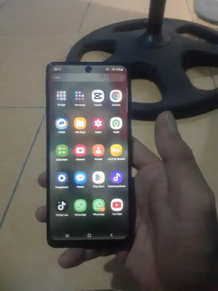 Samsung A71 hp saja seperti baru