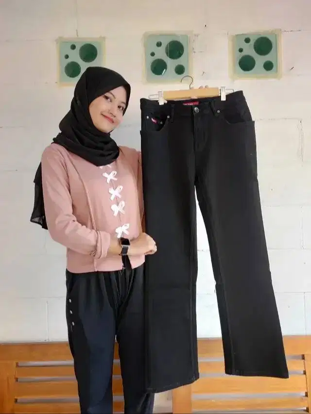 Obral Celana Cardinal Hitam Ori