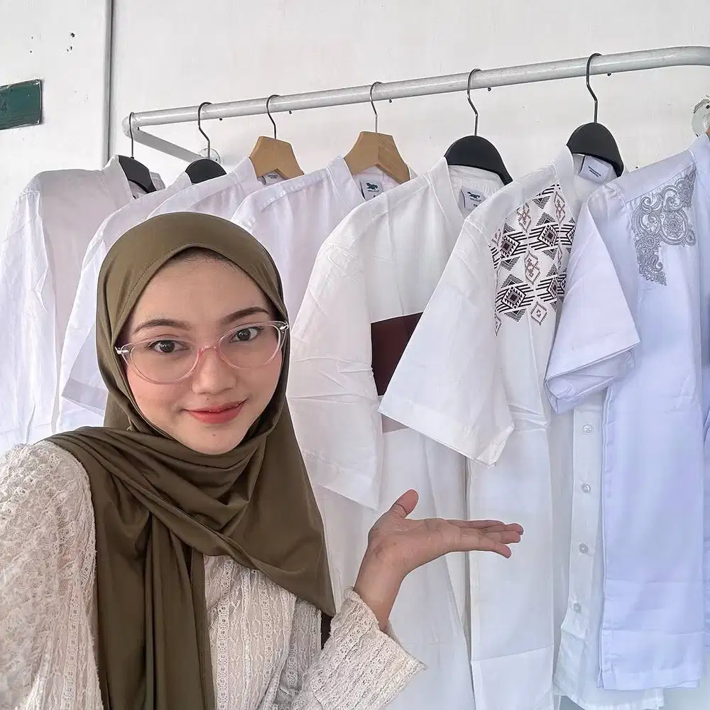 Obral Baju Koko Ori Matahari.