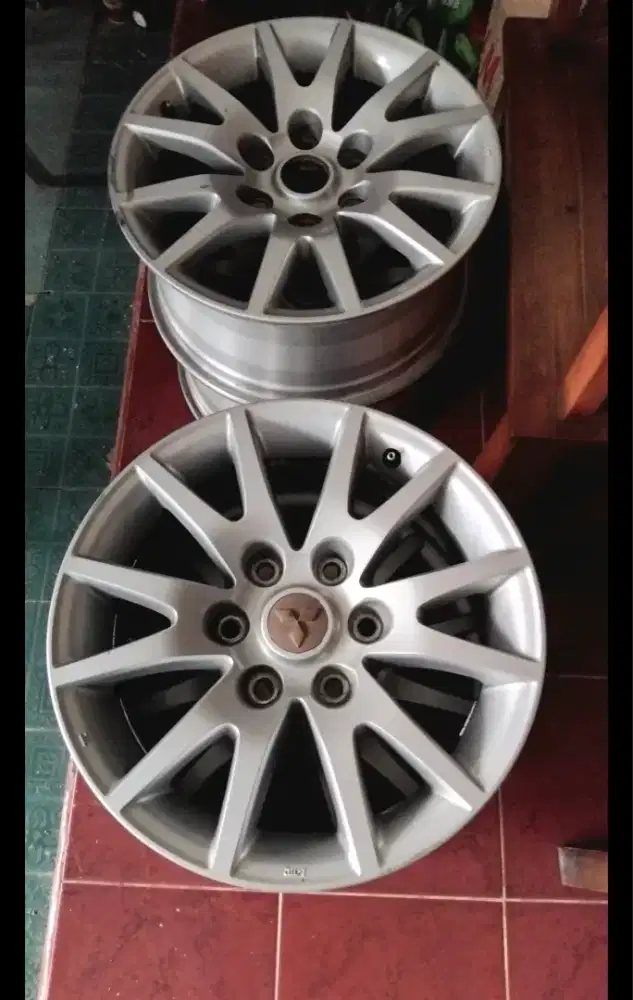 Velg copotan Pajero Sport Original R17