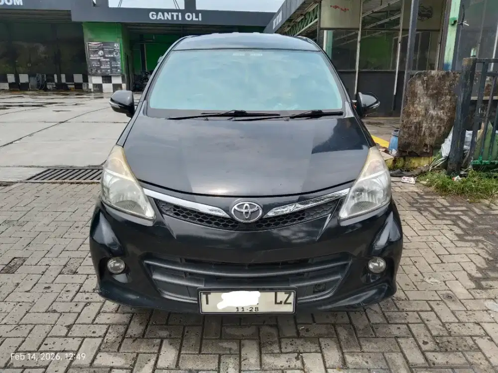 Toyota Avanza 1,3 E MANUAL