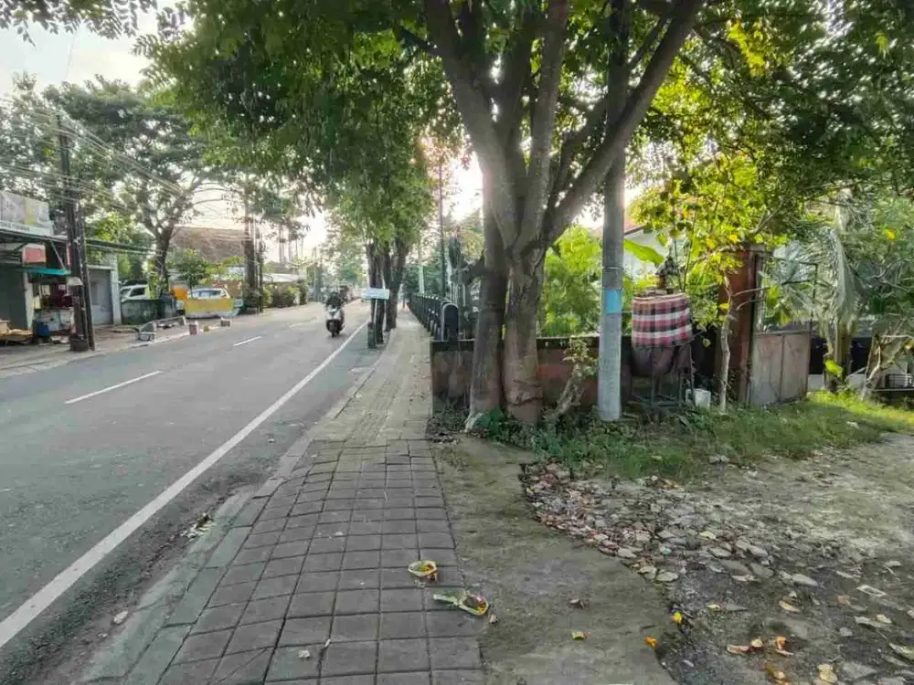 JUAL TANAH PREMIUM JLN RAYA KWANJI SEMPIDI BADUNG BALI BONUS RUMAH TOKO 5 KAMAR KOST