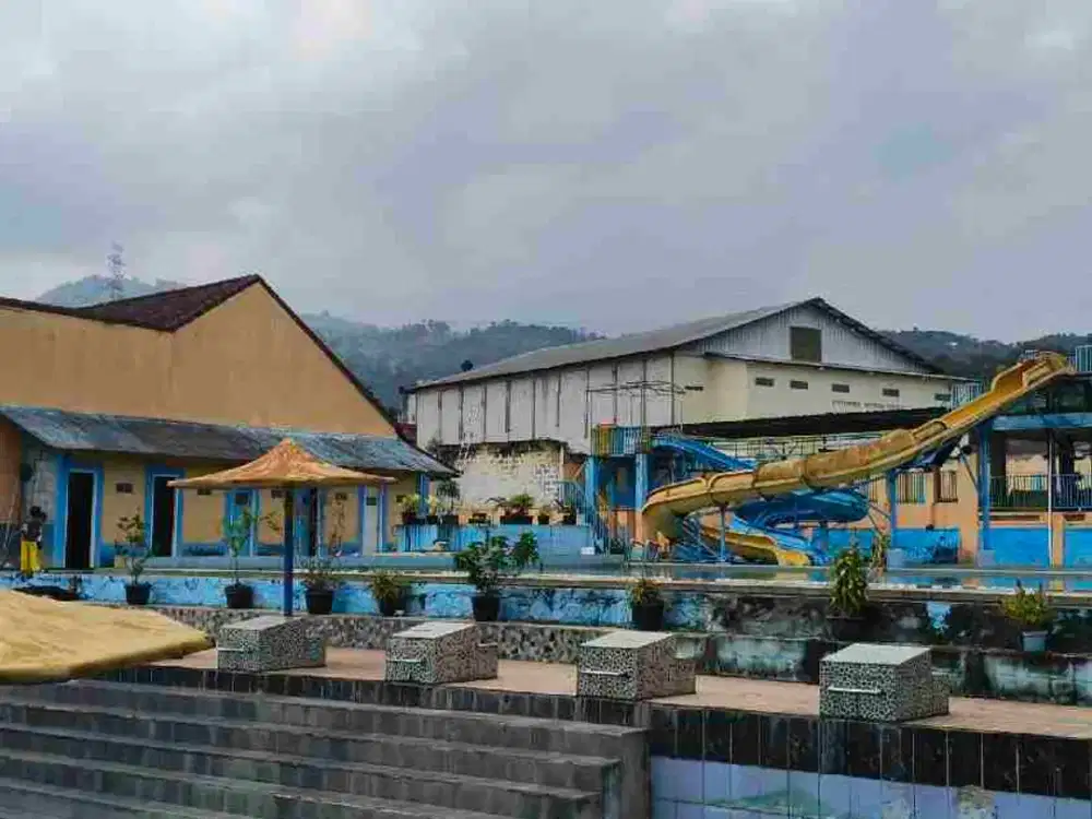 Dijual Aset Terbaik Soreang kolam renang Gedung dan rumah cocok untuk investasi