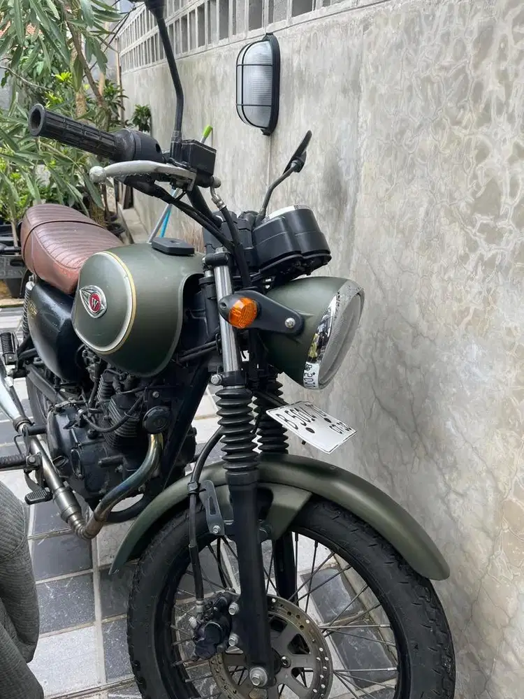 DIJUAL – Kawasaki W175SE 2019 | Classic, Pribadi, Kondisi Terawat!