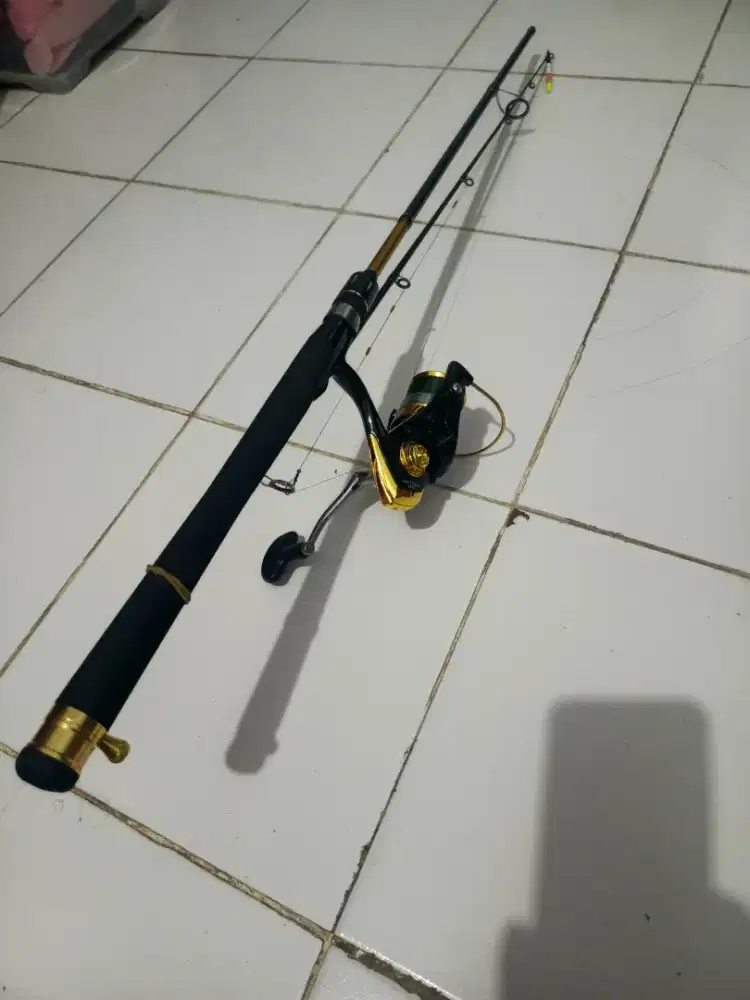 Joran seaking pirate king dan reel elito lengkap senar Galatama babon.