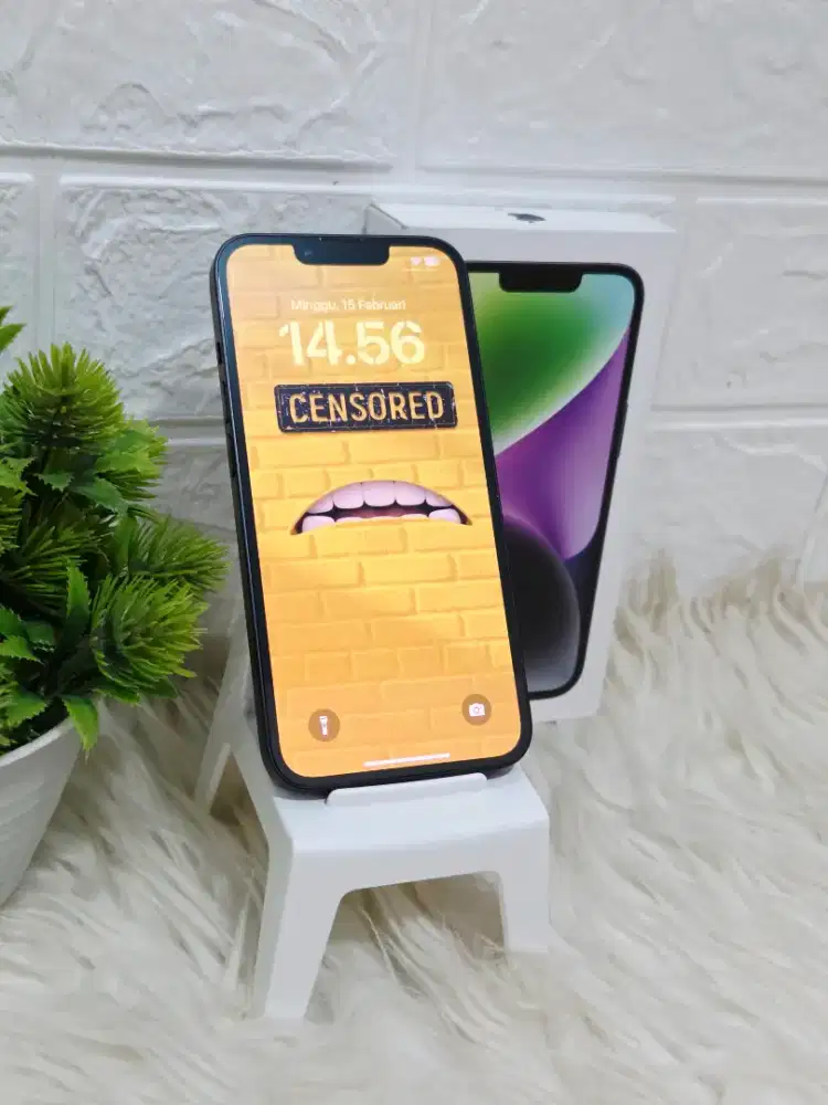 IPhone 14 Hitam 128GB iBox Indonesia Resmi Terjamin