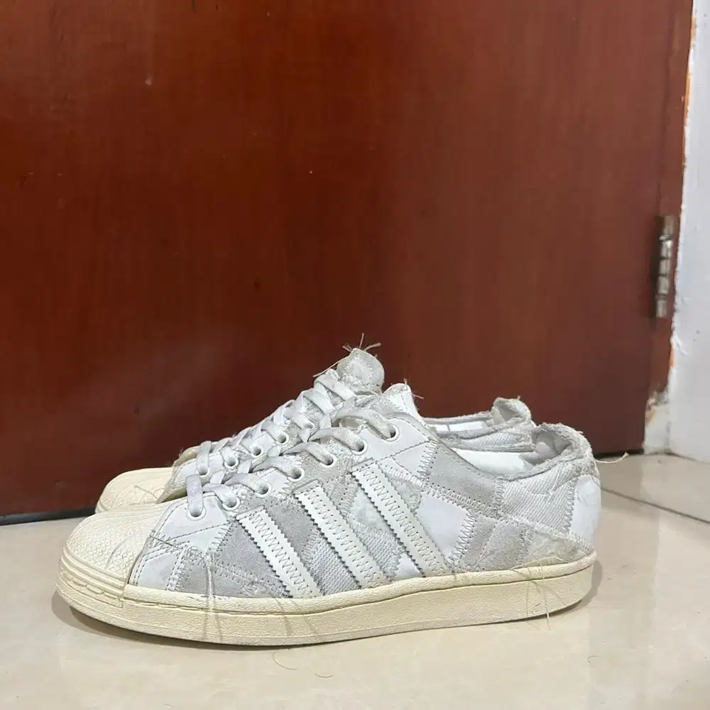 Adidas superstar x atmos SH white tint size 42 1/3 26cm sepatu sneaker