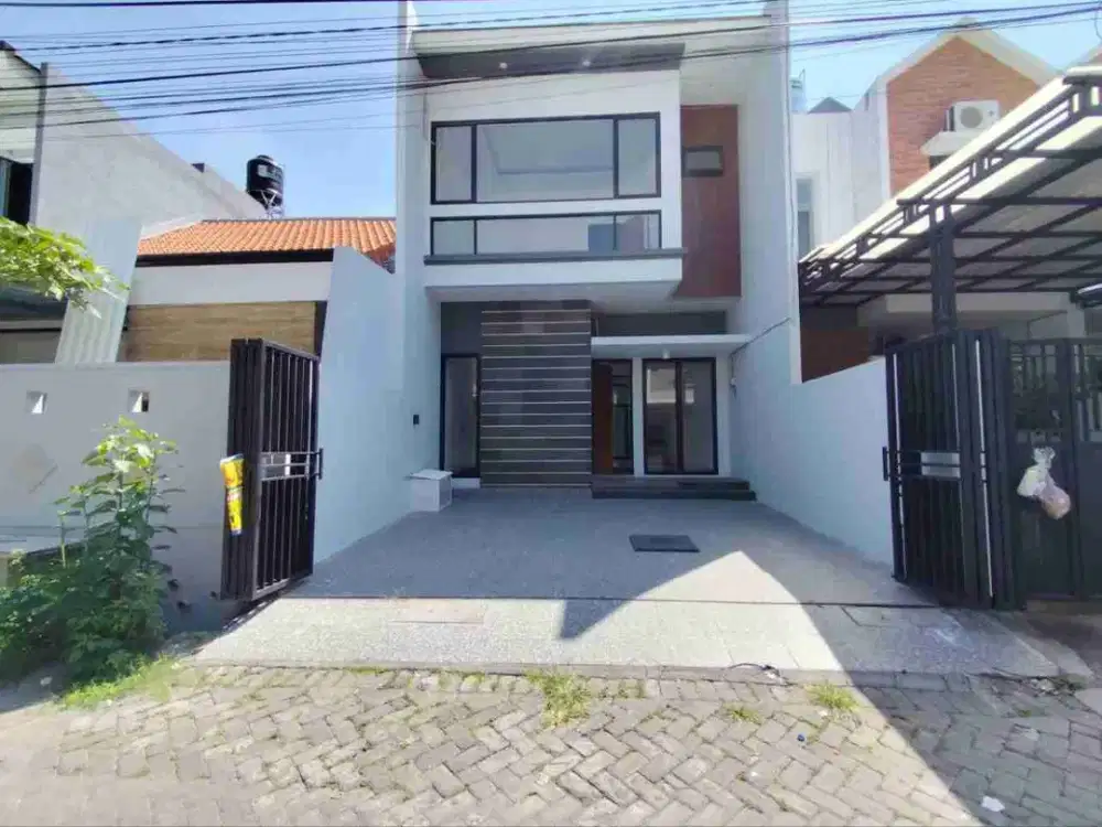 KLAMPIS SEMOLO TENGAH 2 Lantai ‼️Rumah Baru Minimalis Strategis dekat Hokky Merr