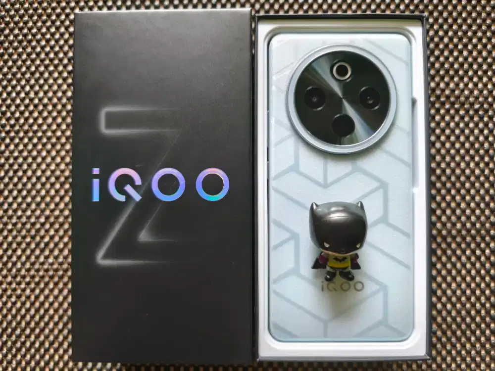iqoo z10 5g 12/512 fullset