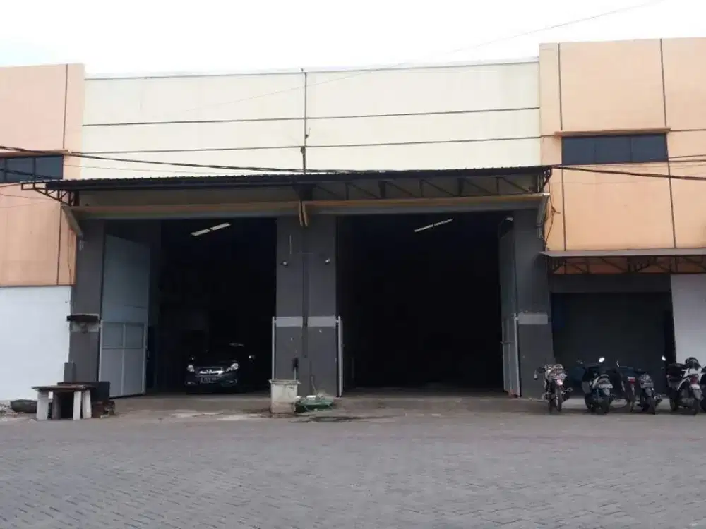 Jual Sewa Gudang Tritan Taman Sidoarjo Terawat Siap Pakai