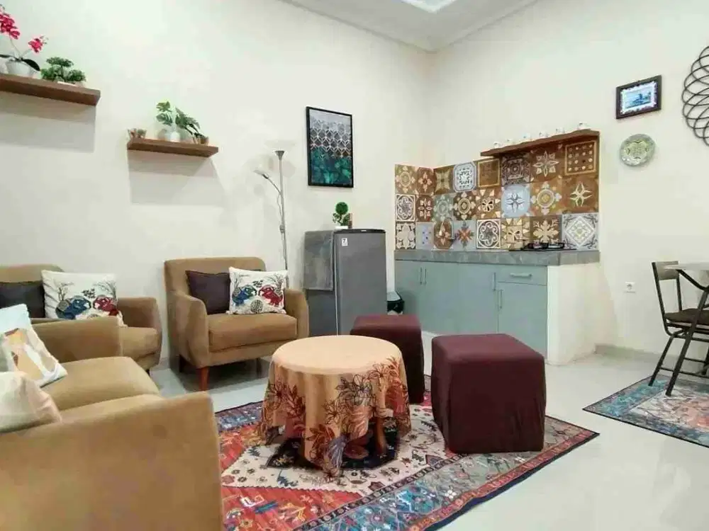 villa lokasi sangat strategis di kusuma pesanggrahan dekat semua wisata di batu seperti jatim park dan lain2 full furniture siap huni