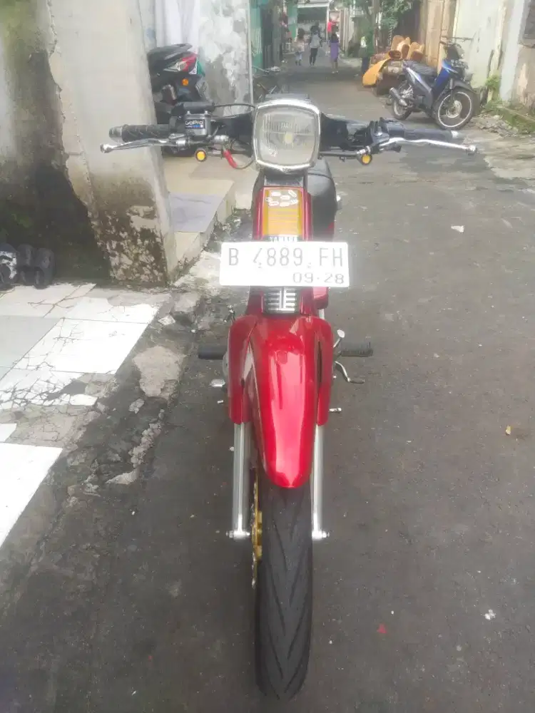 Yamaha v 75 ss lengkap pajek idup