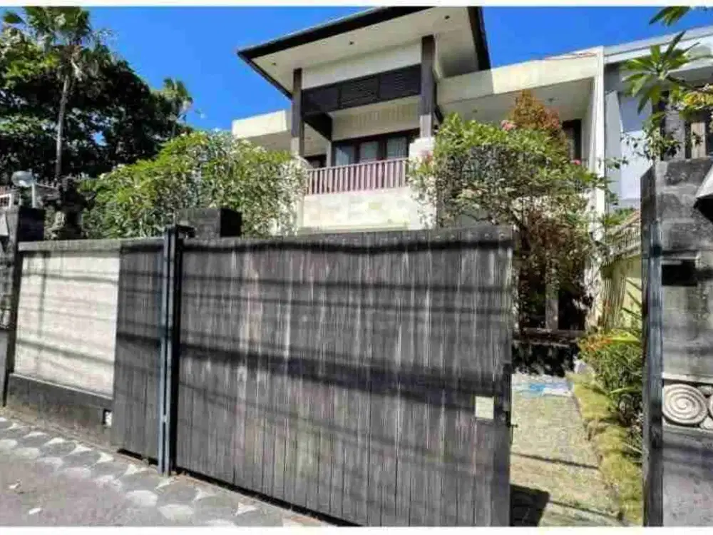 Dijual semi villa tukad badung renon denpasar selatan.