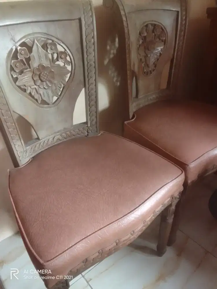 Jual kursi makan dan meja, nego