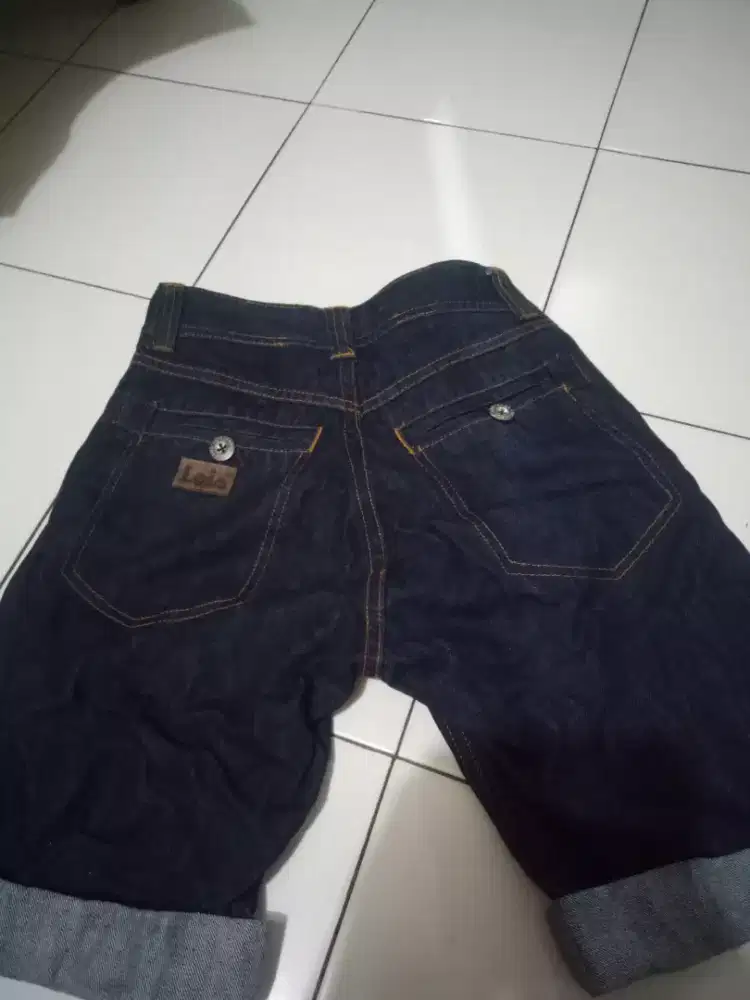 Jual celana pendek lois