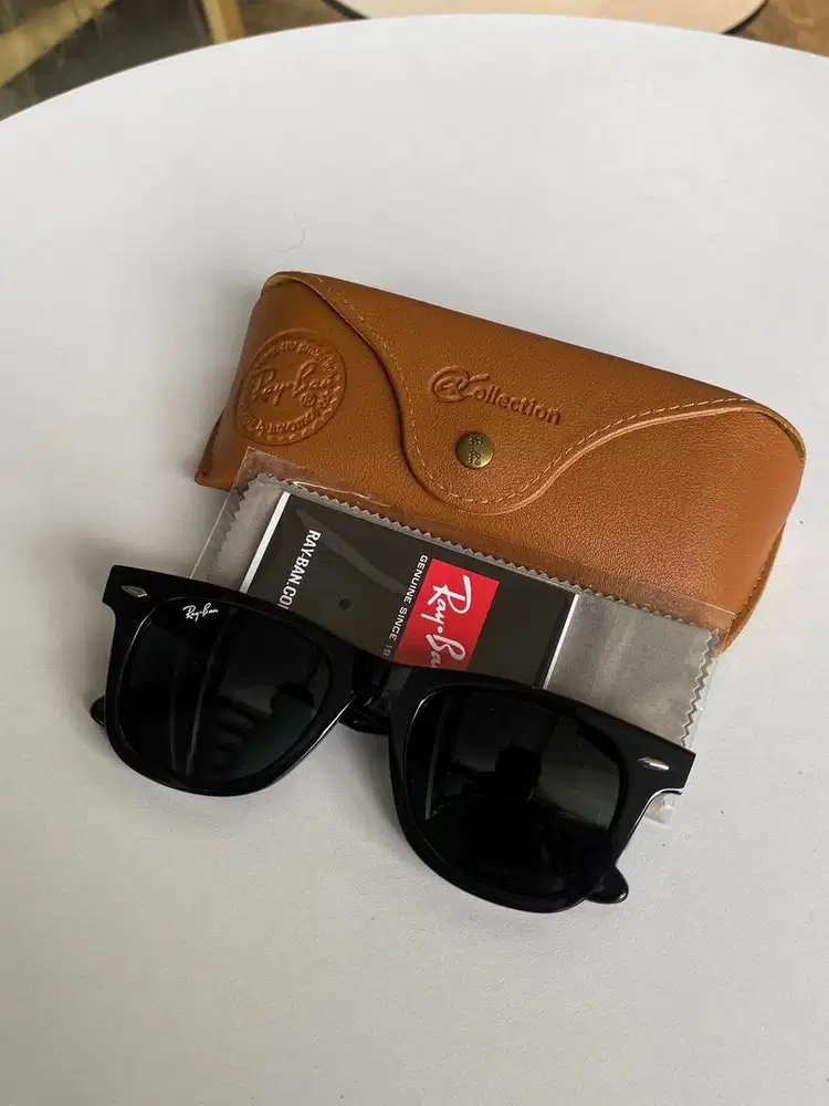 RAY-BAN ORIGINAL WAYFARER BLACK AUTHENTIC SUNGLASSES
