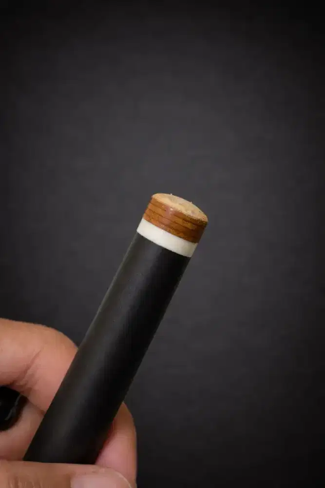 Stik Billiard Merek Kaiser