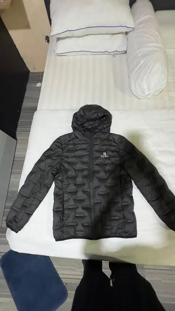 Jaket bulu angsa Consina Anapurna size M origilal