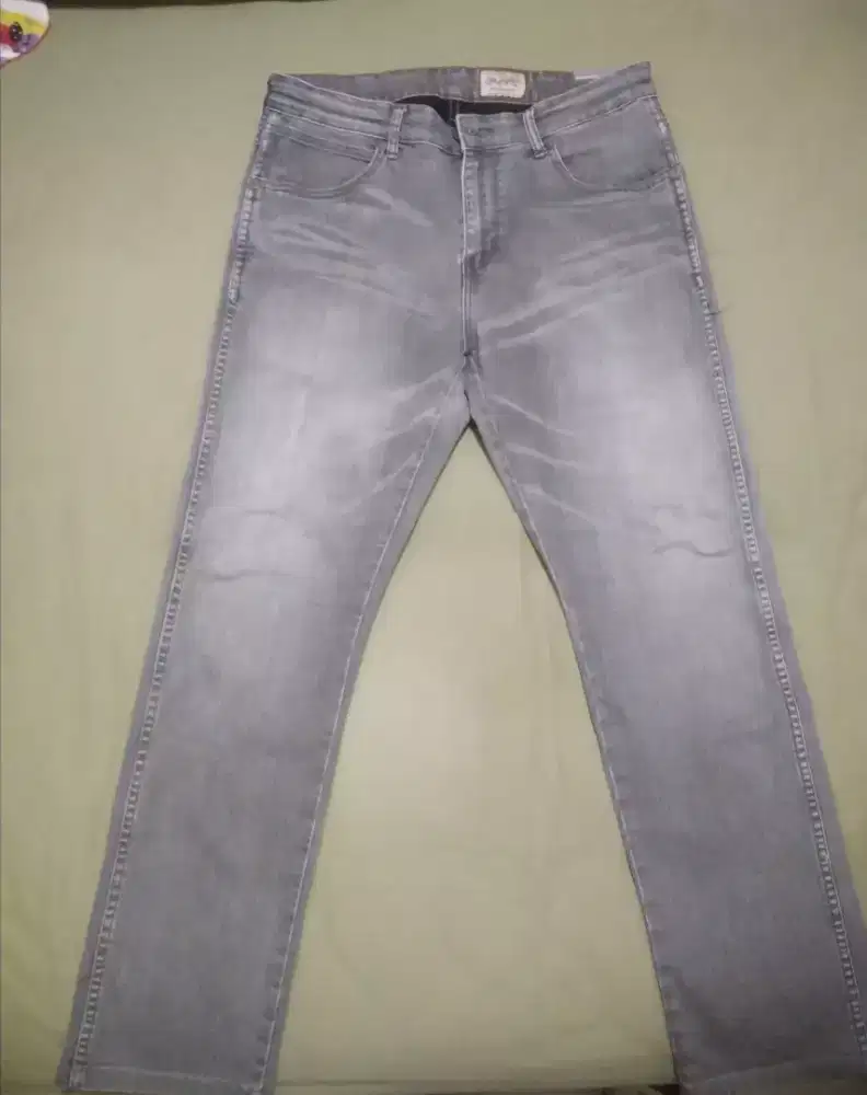 Celana jeans Wrangler