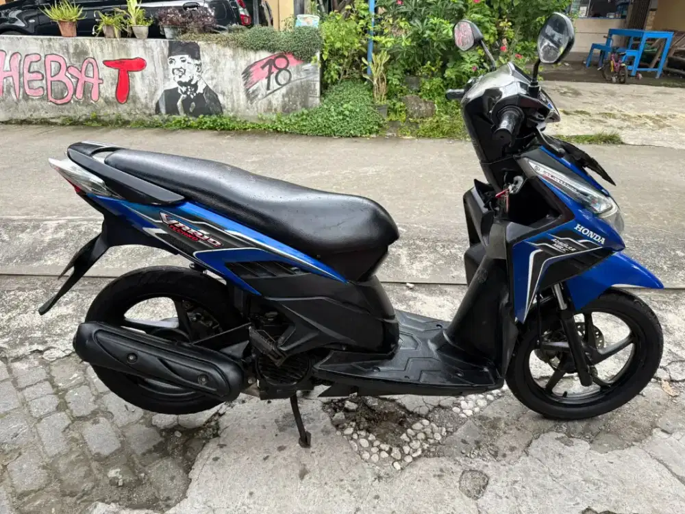 Vario techno tahun 2011 plat AB Kota