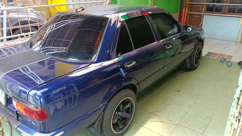 Nissan Sunny 1997 Bensin