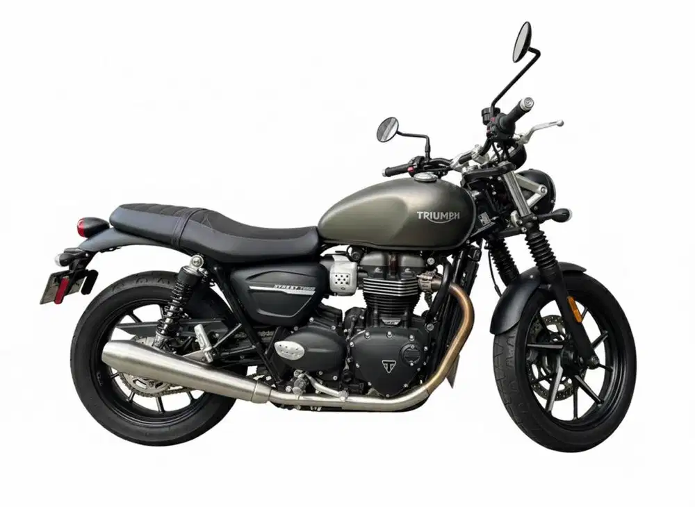 Triumph Street Twin 900cc 2021 Grey – KM Rendah, Tangan Pertama