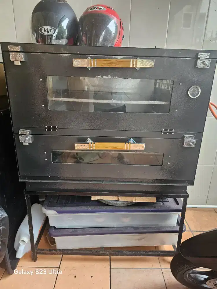 Oven bekas 2 tingakat