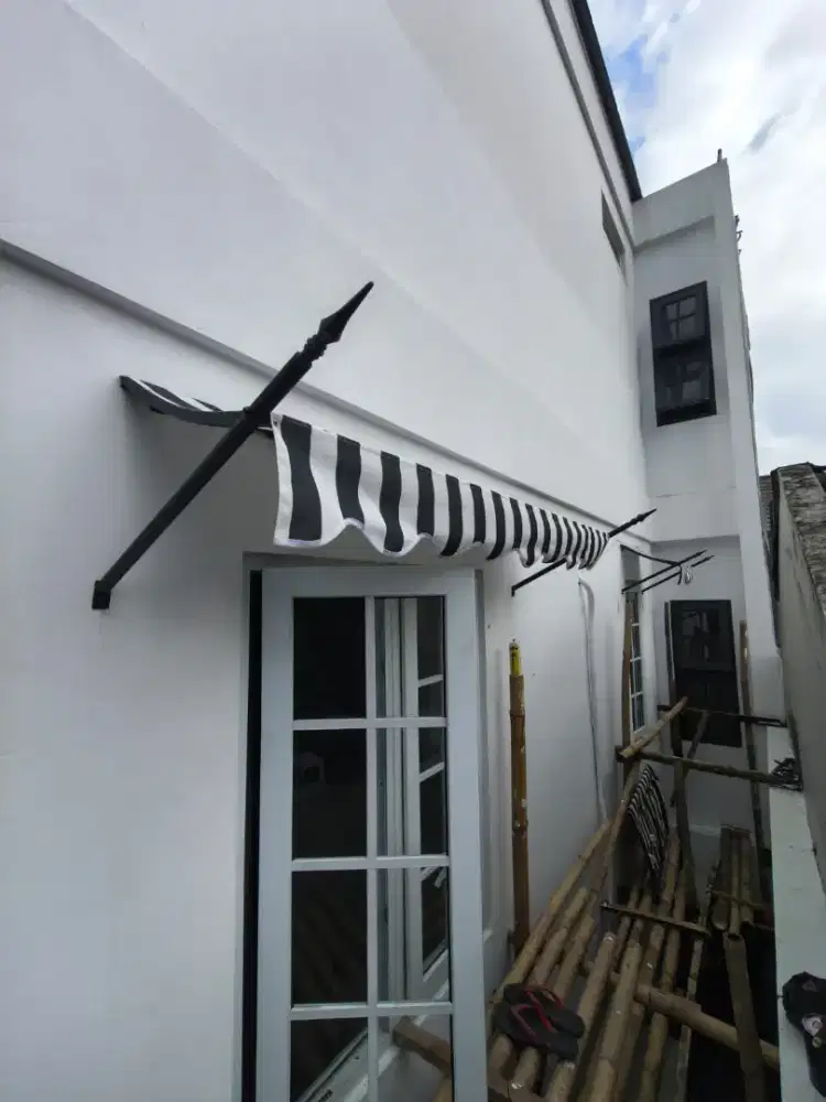 Kanopi awning tombak berkesan minimalis custom