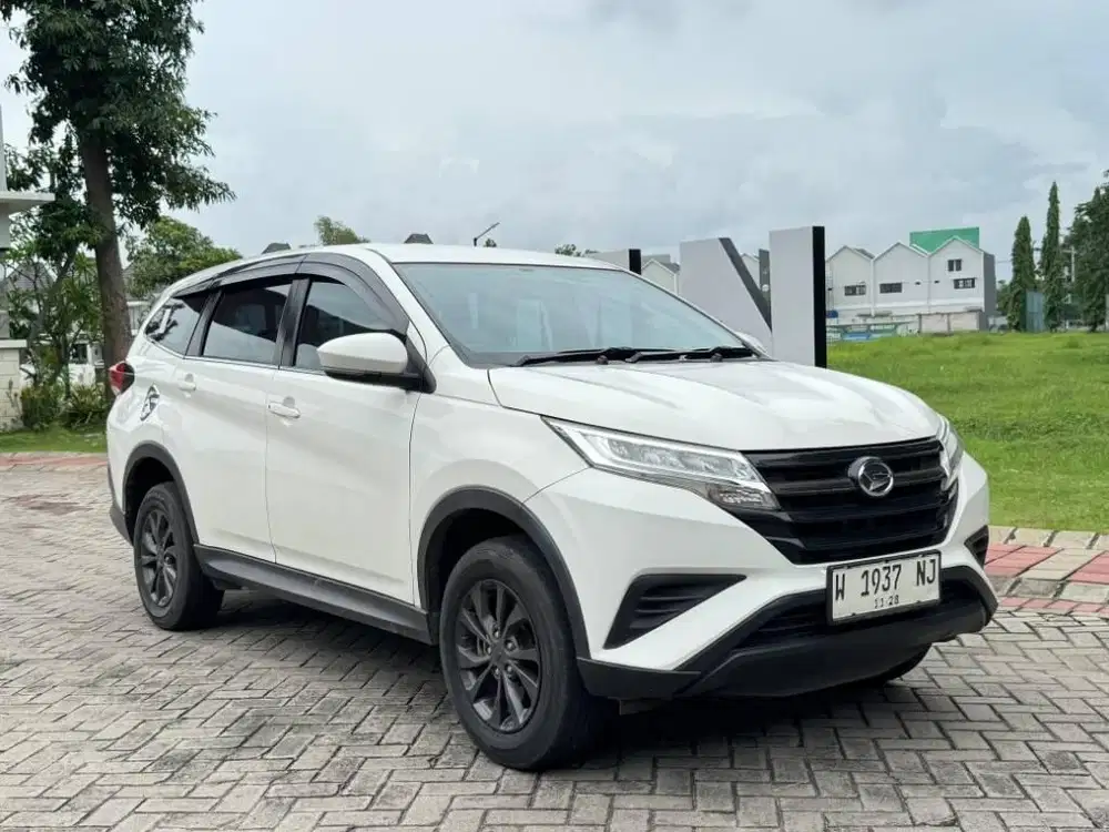 Terios X 2018 Automatic Putih Tgn Pertama