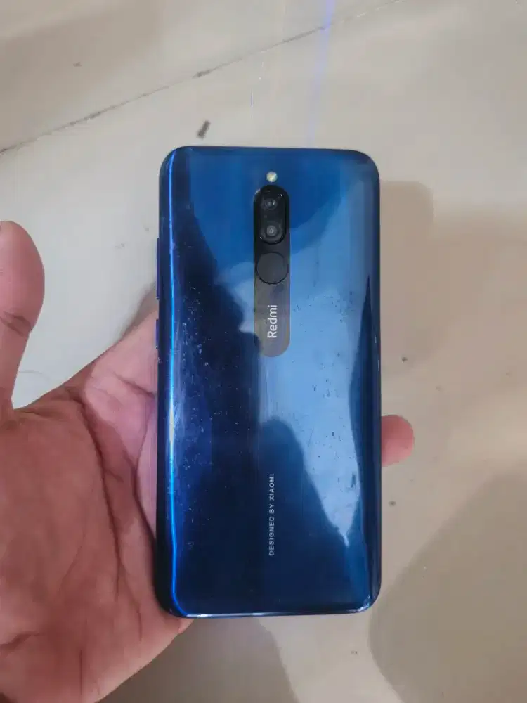 REDMI 8 4/64 mantap