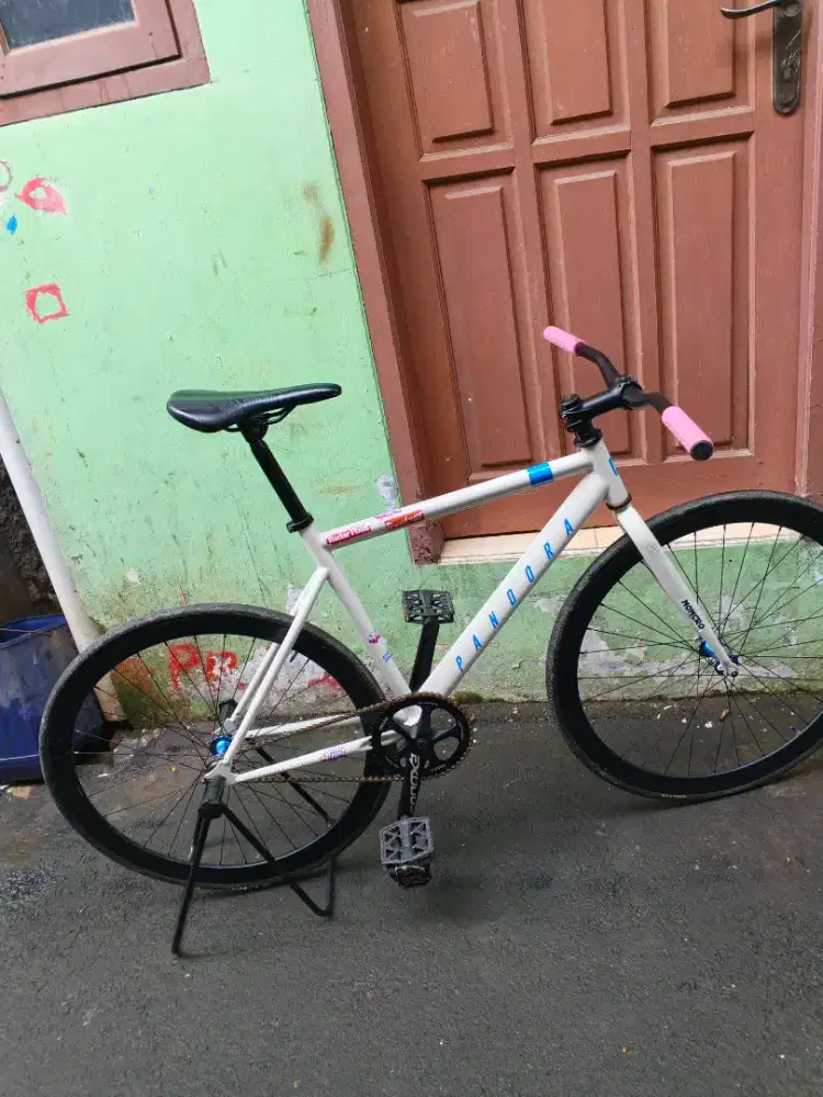 Sepedah fixie gear pandora