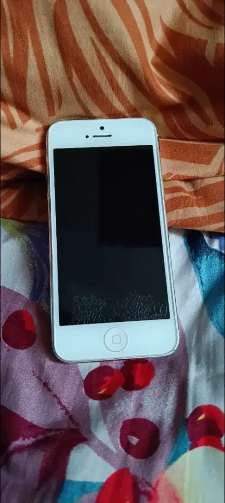 Dijual HP Iphone5  unit only Kondisi Untest