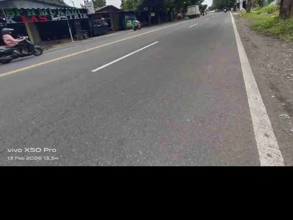 Dijual pekarangan dijalan adi sucipto colomadu kra