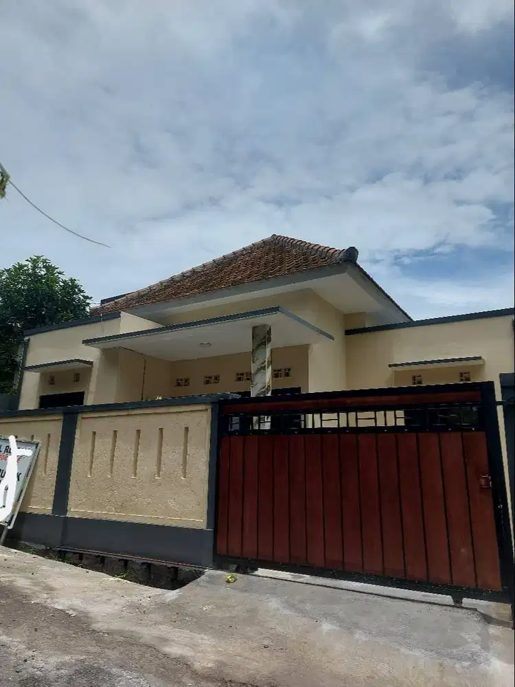 DIJUAL RUMAH BARU MURAH DI NUSA DUA BISA KPR/CASH 3KAMAR SHM PDAM