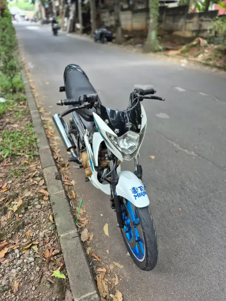 Dijual Suzuki Satria FU tahun 2013 surat lengkap mesin bagus